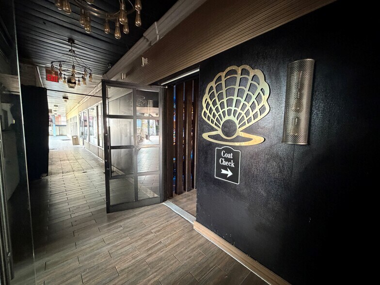 More Photos Of 2027 Emmons Ave, Brooklyn Restaurant For Lease