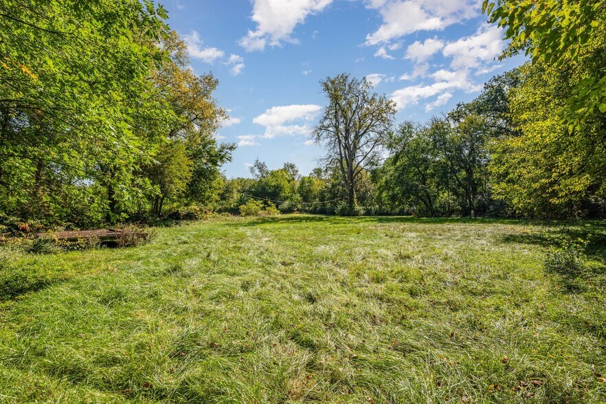 More Photos Of 1626 State Route 31, Oswego Specialty For Sale