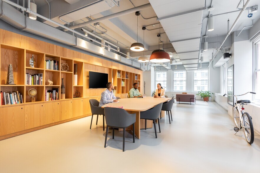 More Photos Of 132 W 31st St, New York Coworking Space