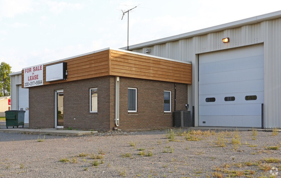 More Photos Of 1040 Stearns Dr, Sauk Rapids Auto Repair For Lease