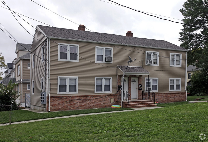 More Photos Of 1027-1033 Stanton Ave, Elizabeth Apartments For Sale