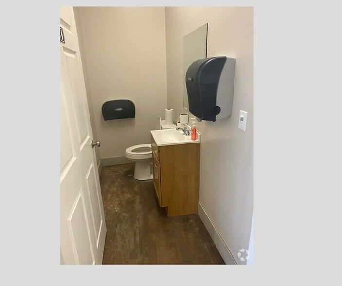 Photo of 1st Floor Ste 2407