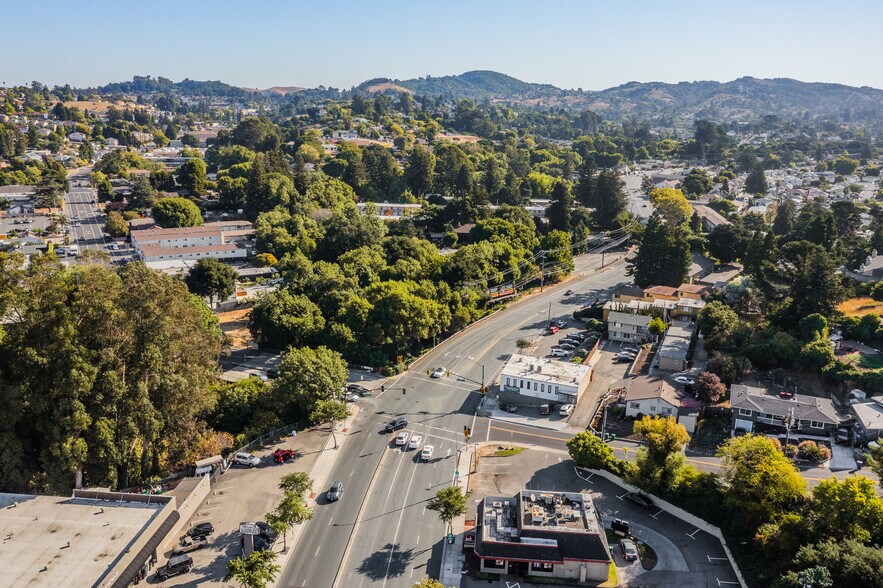More Photos Of 4022 San Pablo Dam Rd, El Sobrante Storefront Retail Residential For Sale