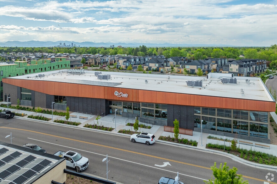 More Photos Of 7059 E Lowry Blvd, Denver Supermarket For Sale