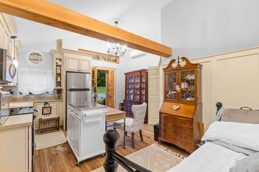 More Photos Of 6863 E Highway 80, Russell Springs Lodge Meeting Hall For Sale