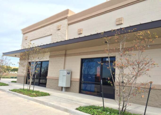 More Photos Of 25311 Kingsland Blvd, Katy Light Distribution For Lease