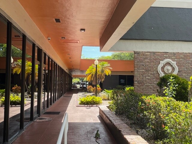 More Photos Of 7301 NW 4th St, Plantation Medical For Sale