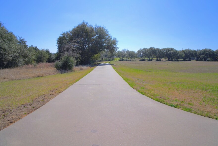 More Photos Of 2982 FM 2935, Brenham Flex For Sale