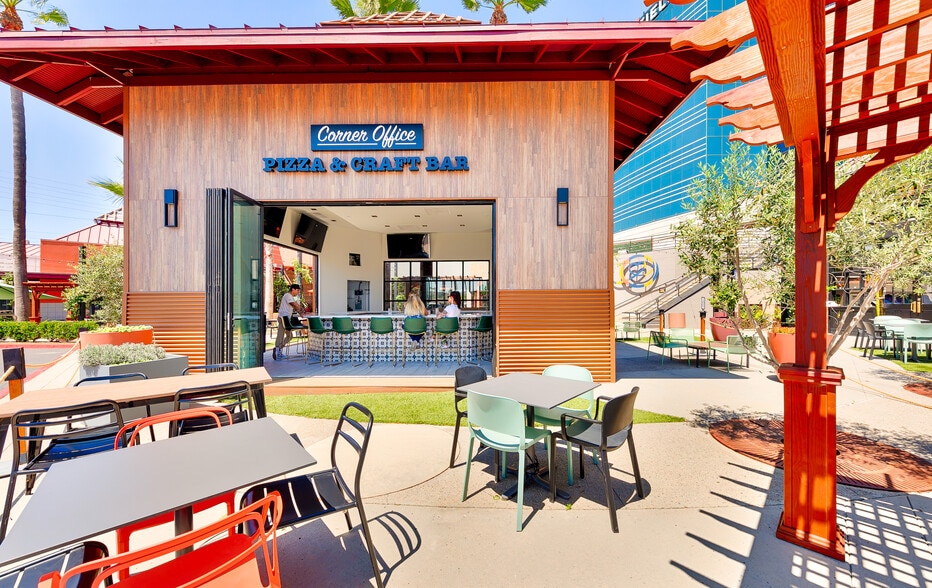 More Photos Of 9420-9510 Scranton Rd, San Diego Unknown For Lease