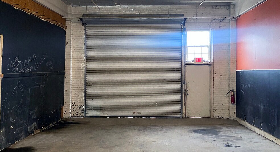 More Photos Of 711 Hospital St, Richmond Warehouse For Lease