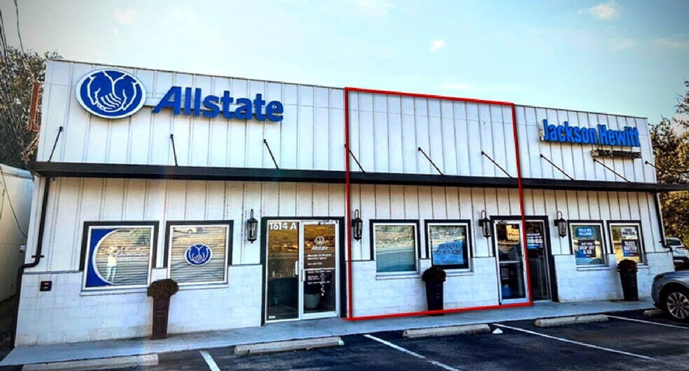 Primary Photo Of 1614 N Us-281 Hwy, Marble Falls Freestanding For Lease