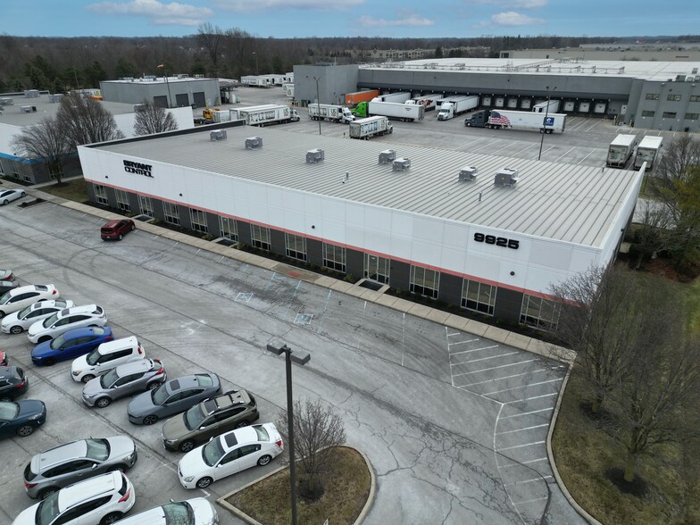 More Photos Of 9925 E 126th St, Fishers Light Manufacturing For Lease