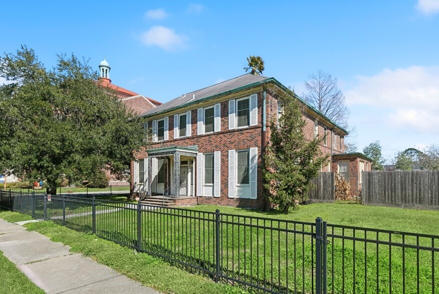 More Photos Of , New Orleans Specialty For Sale