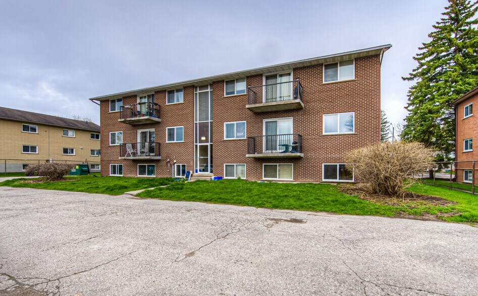 More Photos Of 15 Killdeer Rd, Elmira Apartments For Sale