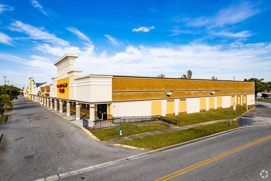 More Photos Of 7001-7089 S Orange Blossom Trl, Orlando Storefront For Lease