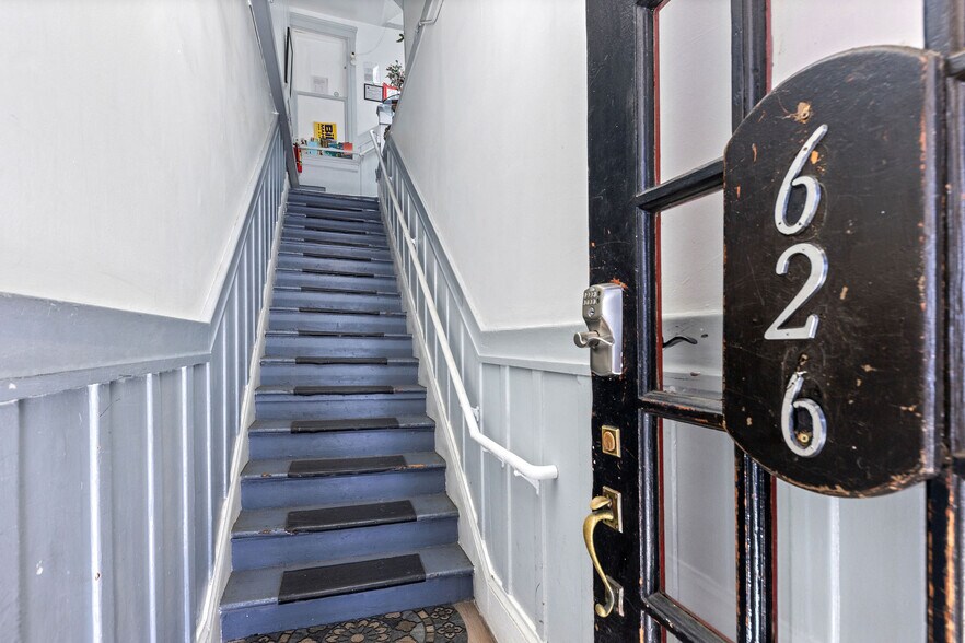 More Photos Of 626 O'Farrell St, San Francisco Hotel For Sale