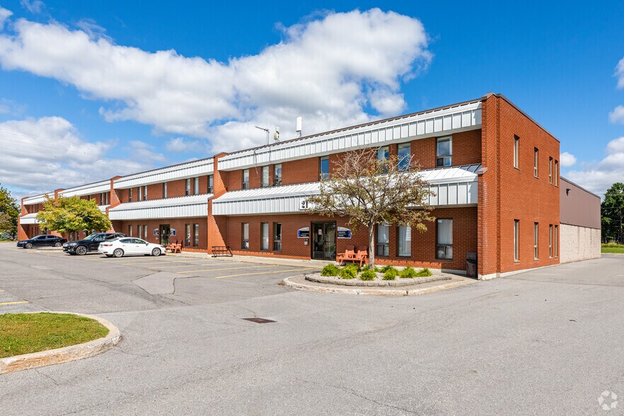 Primary Photo Of 21 Concourse Gate, Ottawa Office For Lease