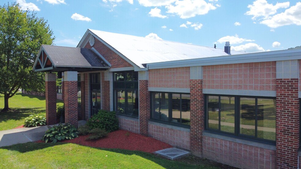 More Photos Of 101 N Main St, Athens Manufacturing For Sale