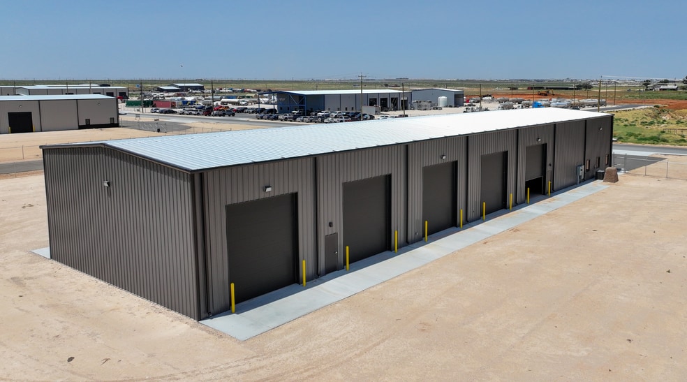 More Photos Of 5713 W County 135 rd, Midland Warehouse For Lease
