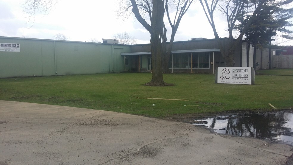 More Photos Of 720 New Haven Ave, Aurora Manufacturing For Lease