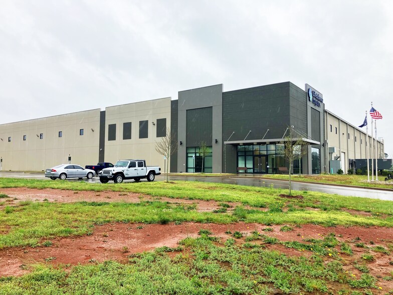 Primary Photo Of 60 Industrial Ct, Prosperity Distribution For Lease
