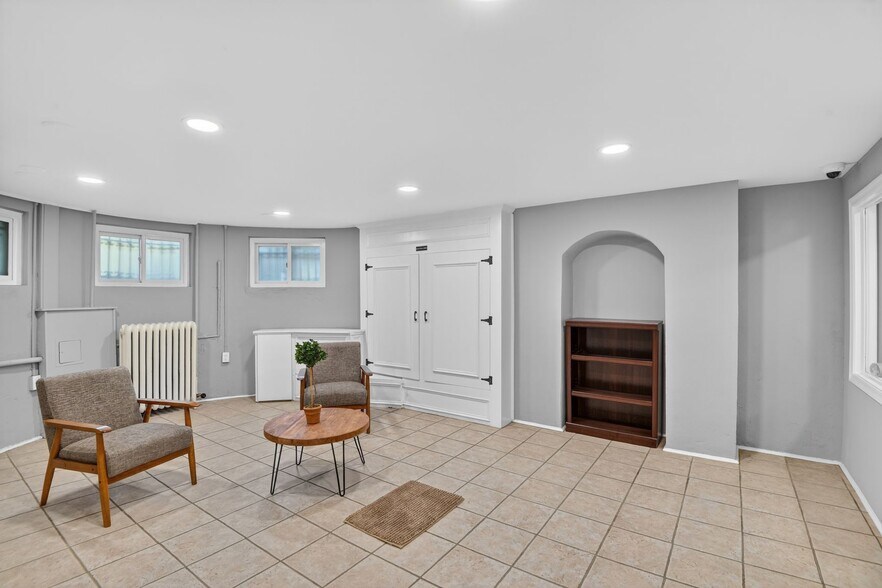 More Photos Of 1115 Massachusetts Ave NW, Washington Office For Lease