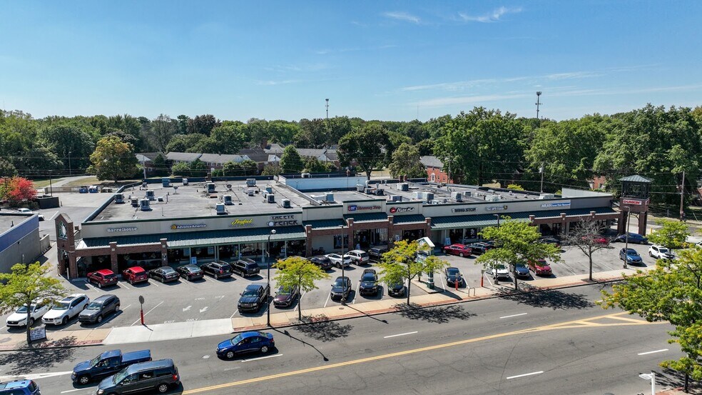 Primary Photo Of 1686-1712 W Market St, Akron Unknown For Sale