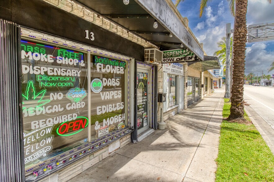 More Photos Of 13-17 N Federal Hwy, Dania Storefront For Sale