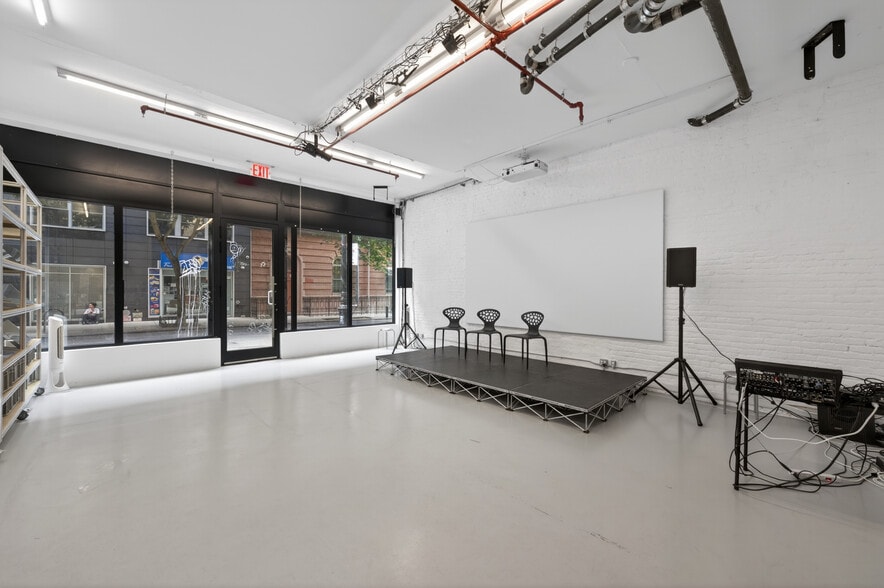 More Photos Of 49 Orchard St, New York Apartments For Sale