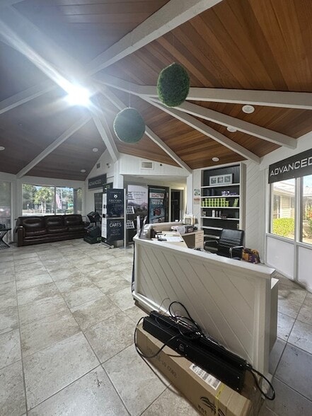 More Photos Of 10575 Old Dixie Hwy, Town Of Nocatee Warehouse For Sale