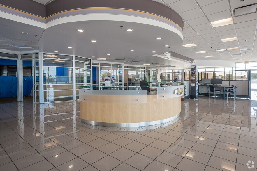 More Photos Of 3921 Frederick Ave, Saint Joseph General Retail For Sale