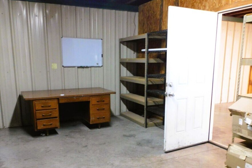 More Photos Of 10679 State Highway 56, Sherman Industrial For Lease