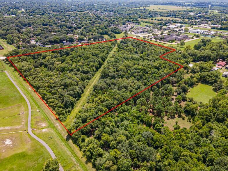 More Photos Of 00 County Road 424, Alvin Land For Sale