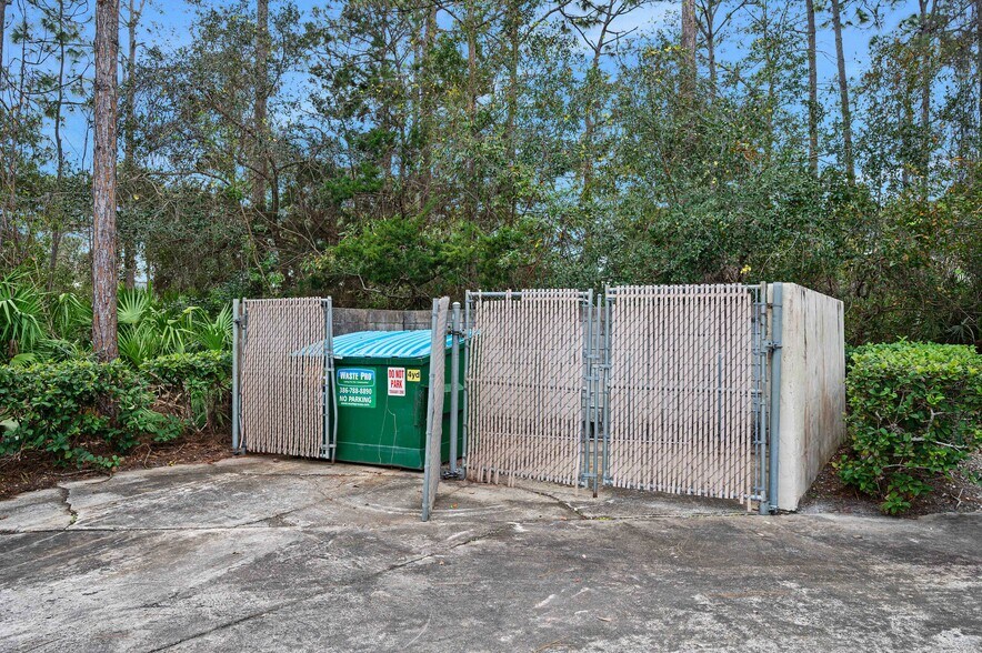 More Photos Of 3 Sunshine Blvd, Ormond Beach Manufacturing For Lease