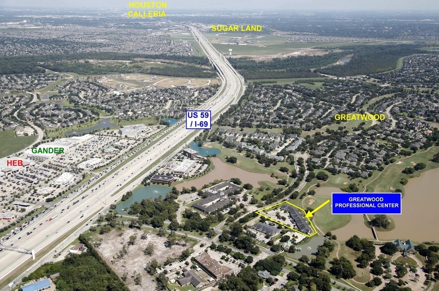 More Photos Of 7002 Riverbrook Dr, Sugar Land Office Residential For Lease