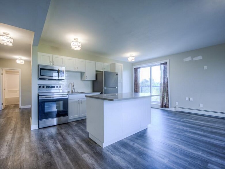 More Photos Of 30 Chatham St, Brantford Apartments For Sale