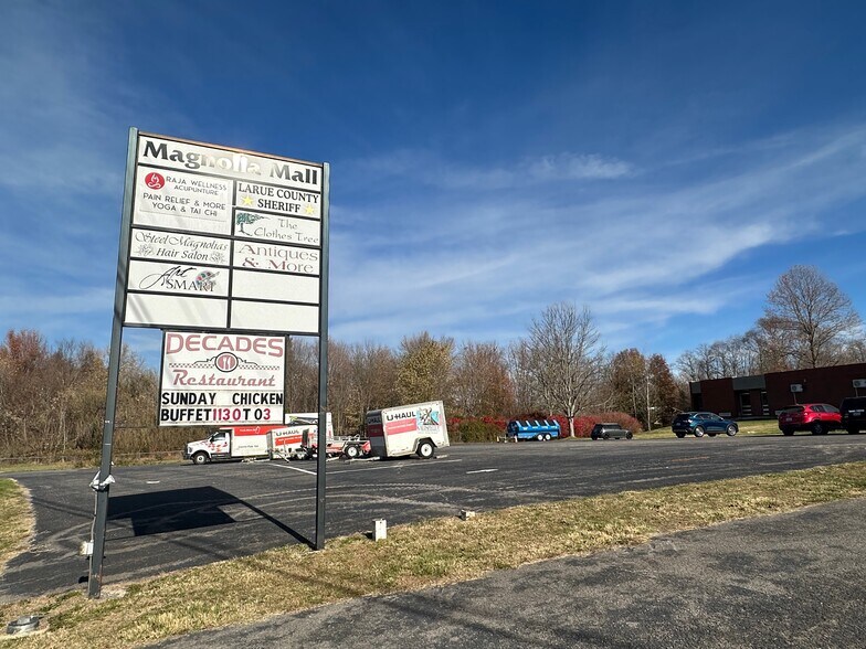 More Photos Of 9050 New Jackson Hwy, Magnolia Storefront Retail Office For Lease