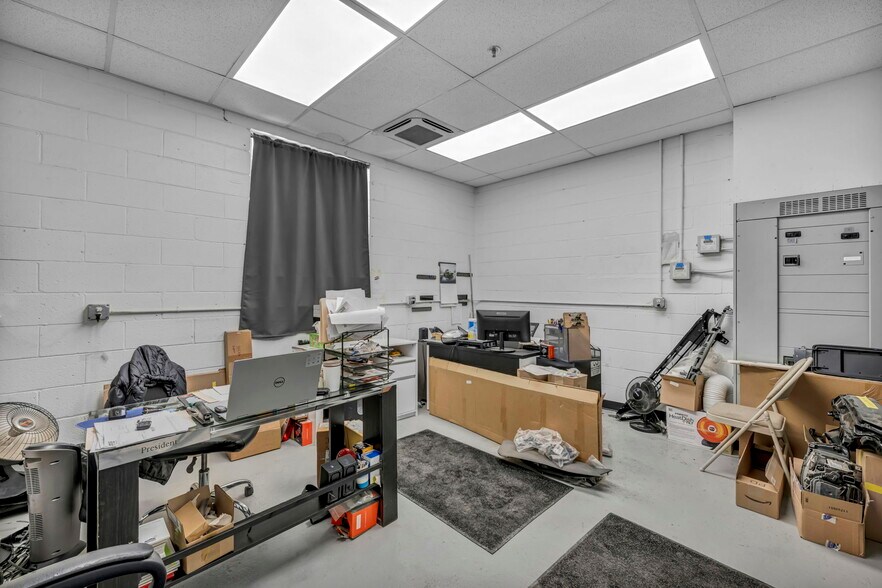 More Photos Of 1025 E Fifth Ave, Columbus Warehouse For Lease