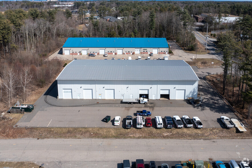 More Photos Of 99 Ledge Rd, Seabrook Warehouse For Lease