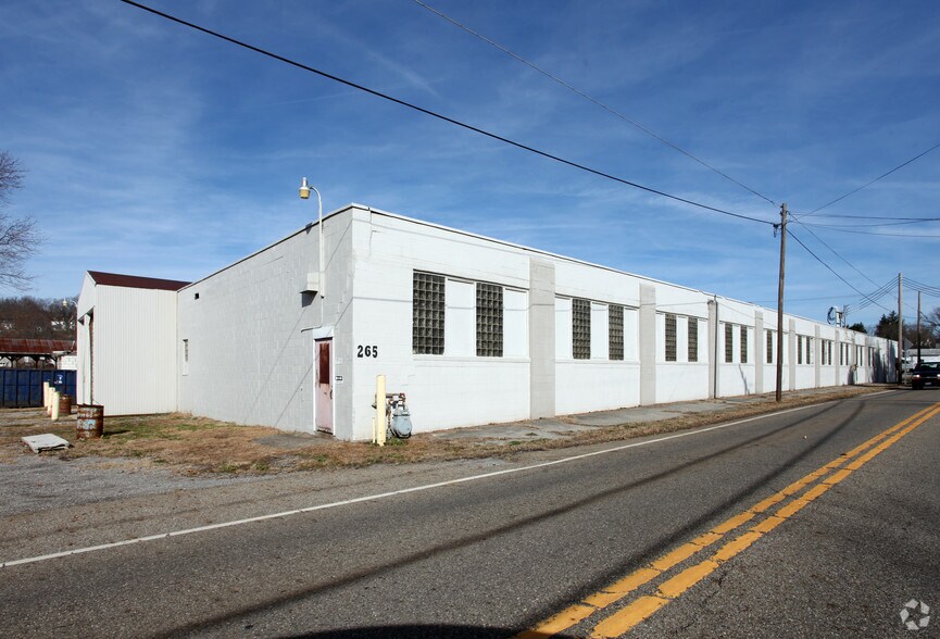 Primary Photo Of 265 State St, Leetonia Warehouse For Sale