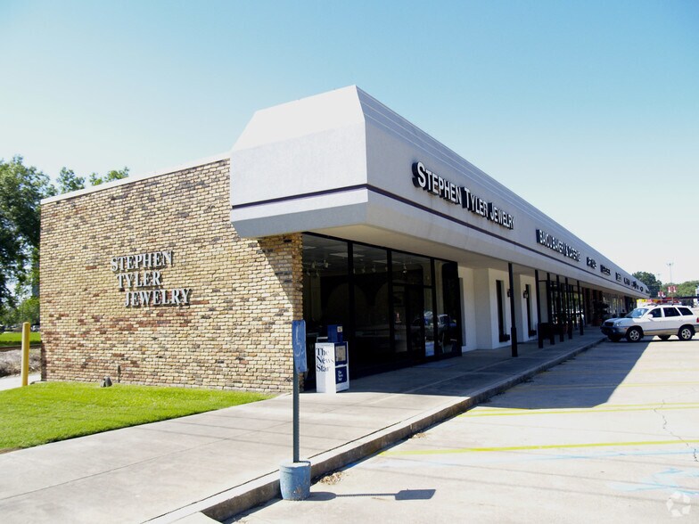 More Photos Of 1816-1874 Forsythe Ave, Monroe General Retail For Lease