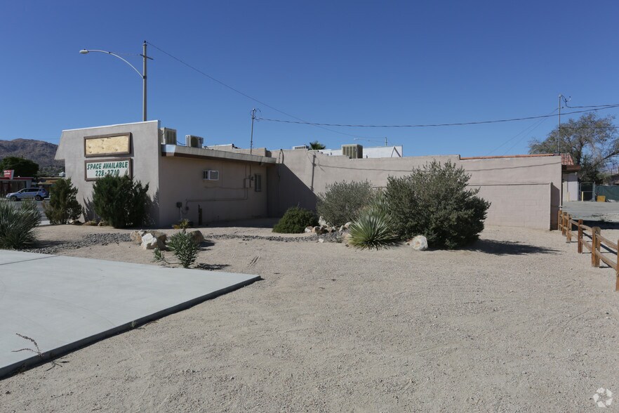 More Photos Of 61882-61884 29 Palms Hwy, Joshua Tree General Retail For Sale