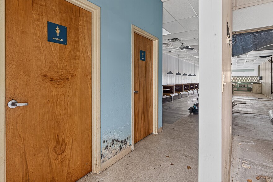 More Photos Of 1379 Bucktail Rd, Saint Marys Unknown For Lease