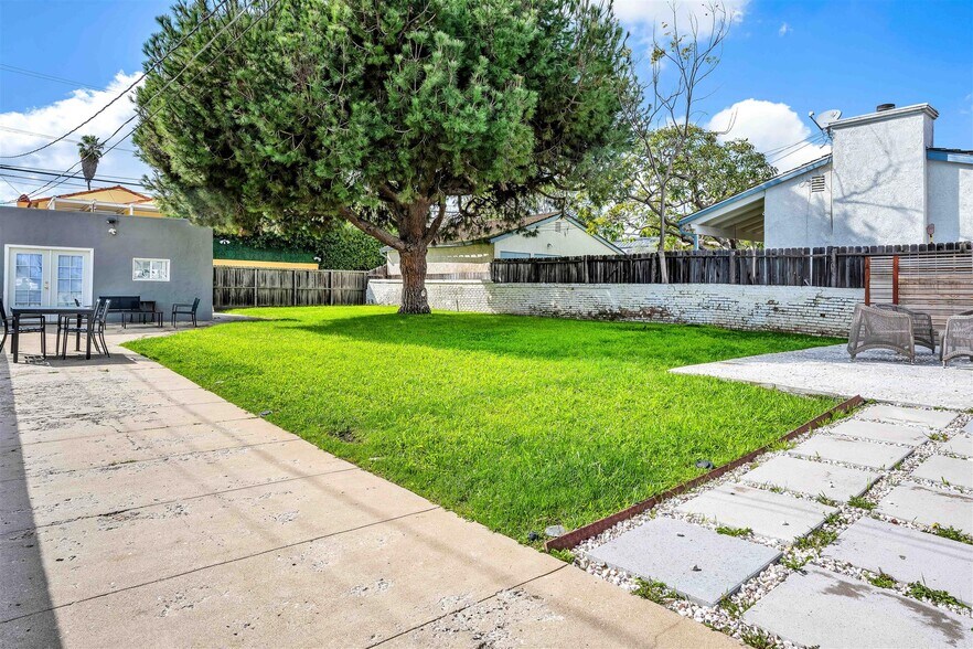 More Photos Of 928 26th St, Santa Monica Land For Sale