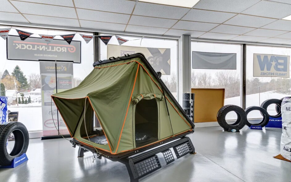 More Photos Of 511 N Perry St, Johnstown General Retail For Sale