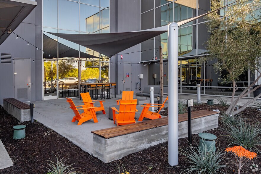 More Photos Of 2445 McCabe Way, Irvine Unknown For Lease