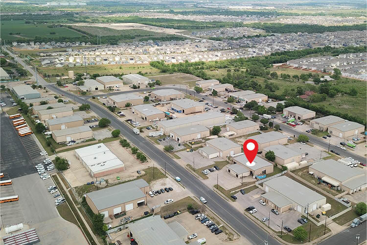 More Photos Of 13621 Immanuel Rd, Pflugerville Warehouse For Sale