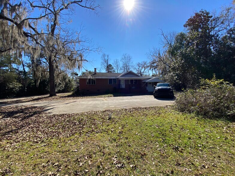 More Photos Of 1735 Mahan Dr, Tallahassee Land For Sale