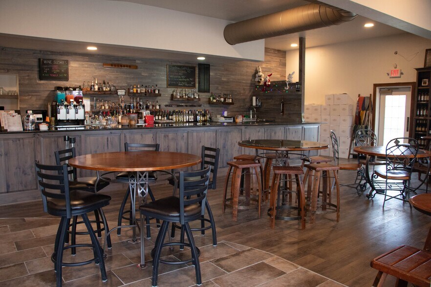 More Photos Of 5781 State Highway 42, Sturgeon Bay Storefront Retail Residential For Sale