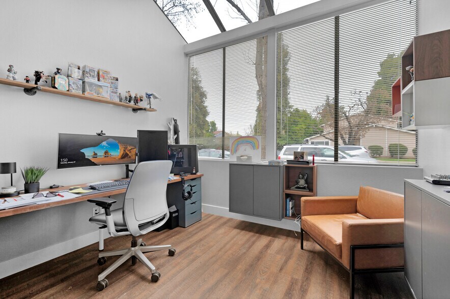 More Photos Of 4685 N Cedar Ave, Fresno Office For Sale